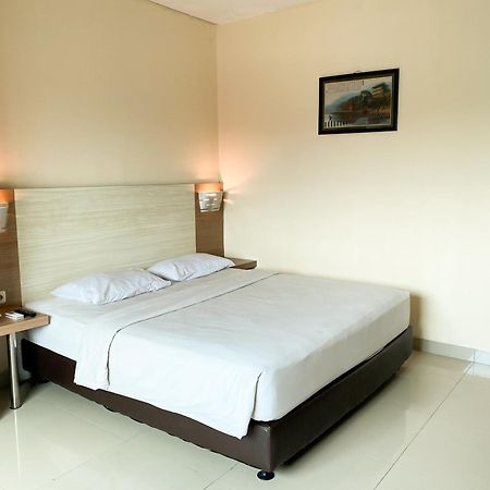 Winstar Hotel Pekanbaru Exteriér fotografie