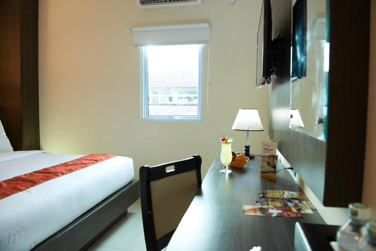 Winstar Hotel Pekanbaru Exteriér fotografie