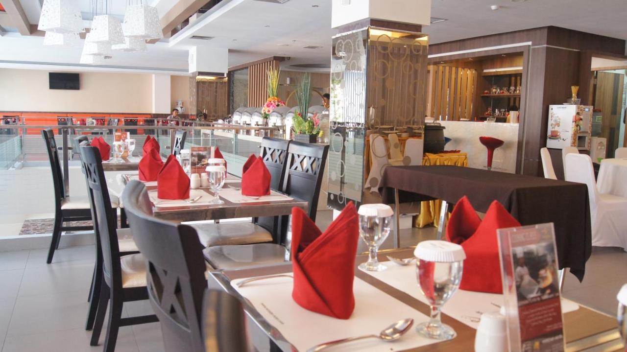 Winstar Hotel Pekanbaru Exteriér fotografie