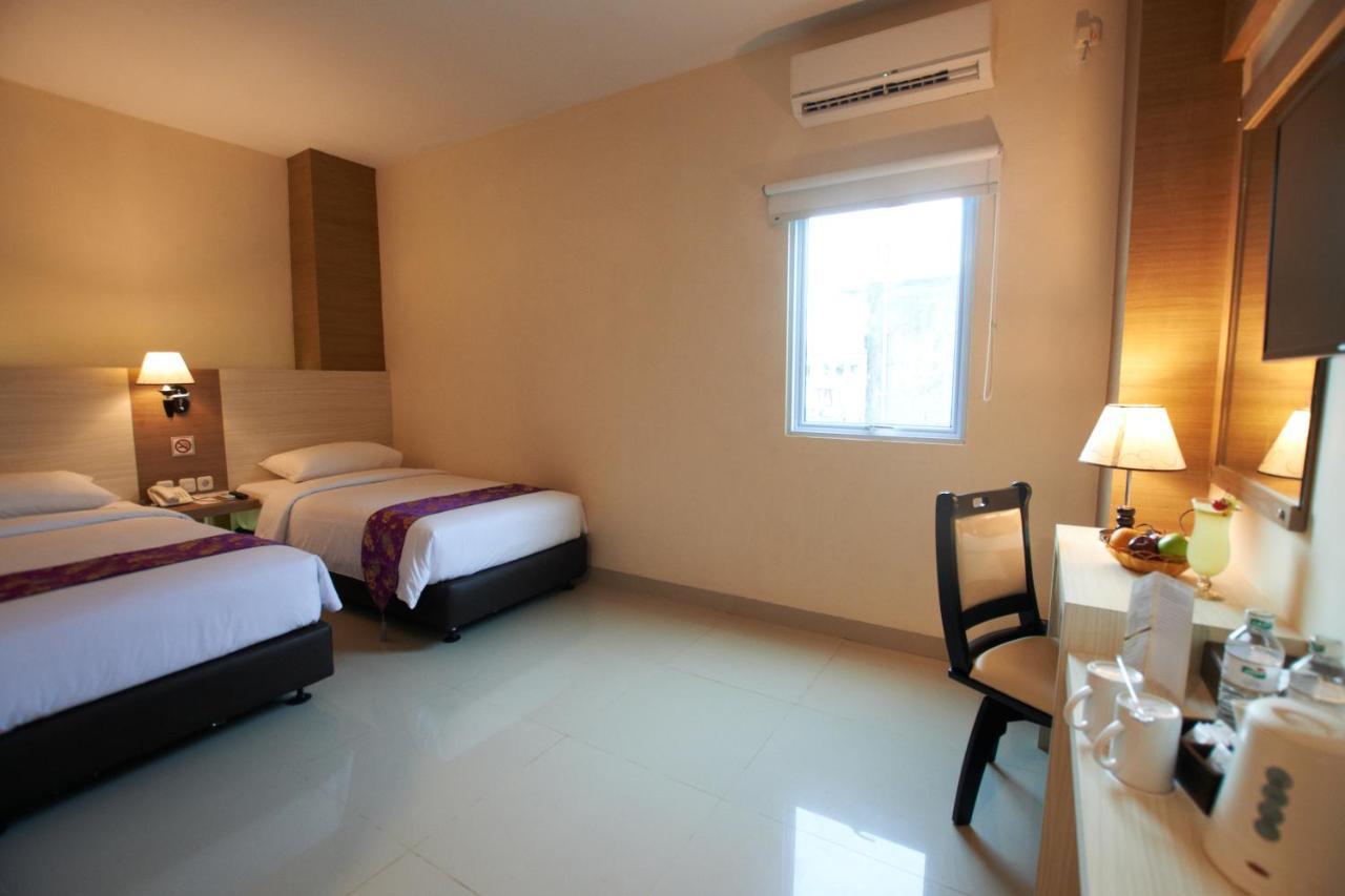 Winstar Hotel Pekanbaru Exteriér fotografie