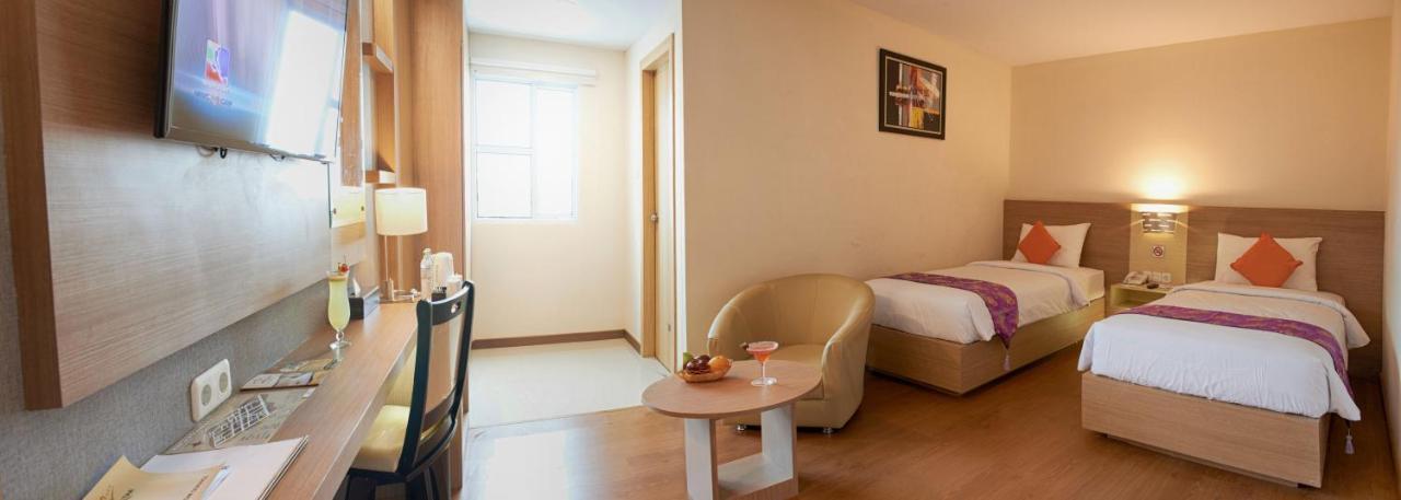 Winstar Hotel Pekanbaru Exteriér fotografie