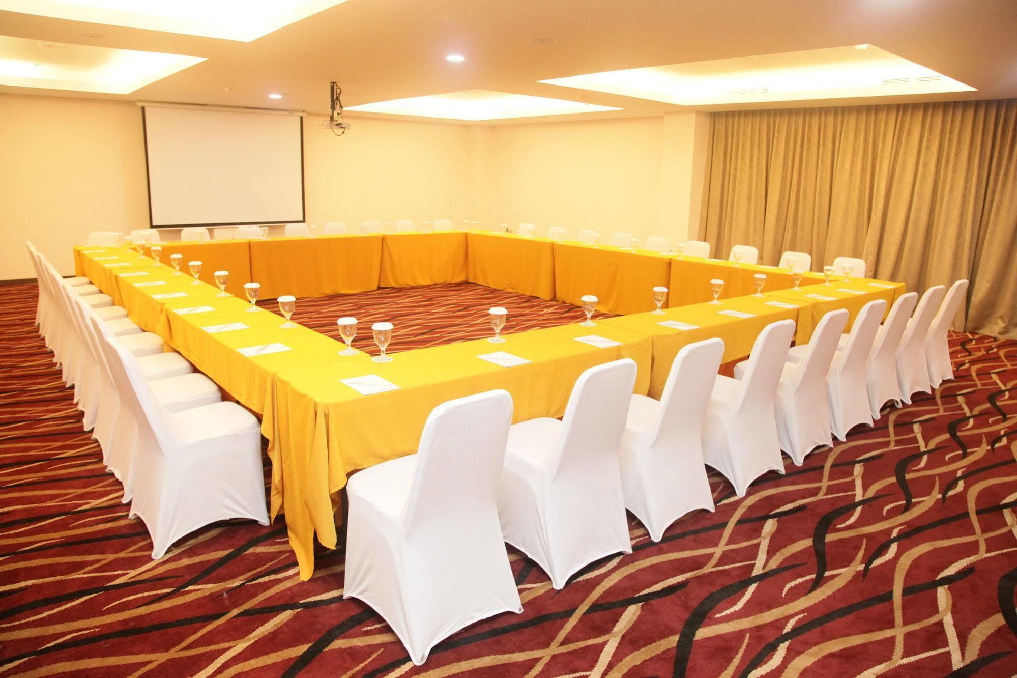 Winstar Hotel Pekanbaru Exteriér fotografie